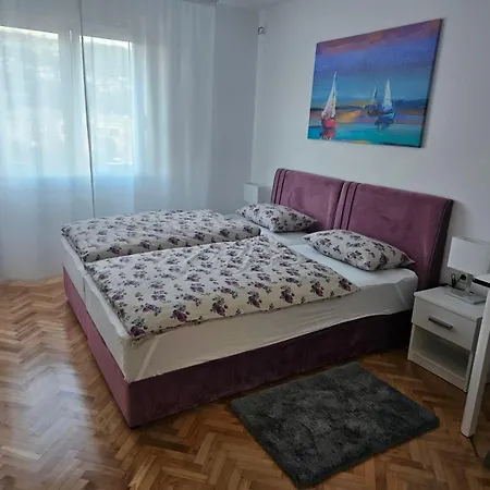 Belvedere *